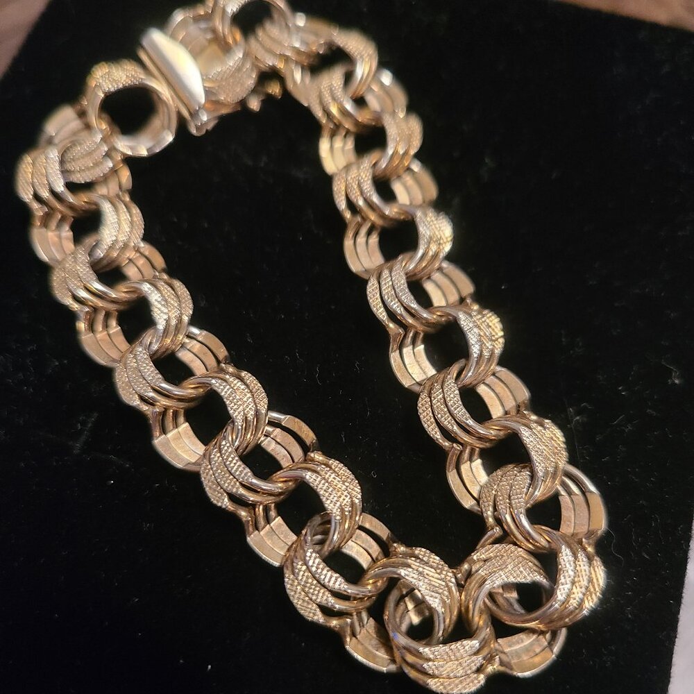 Vintage 1970s Sterling Silver bracelt